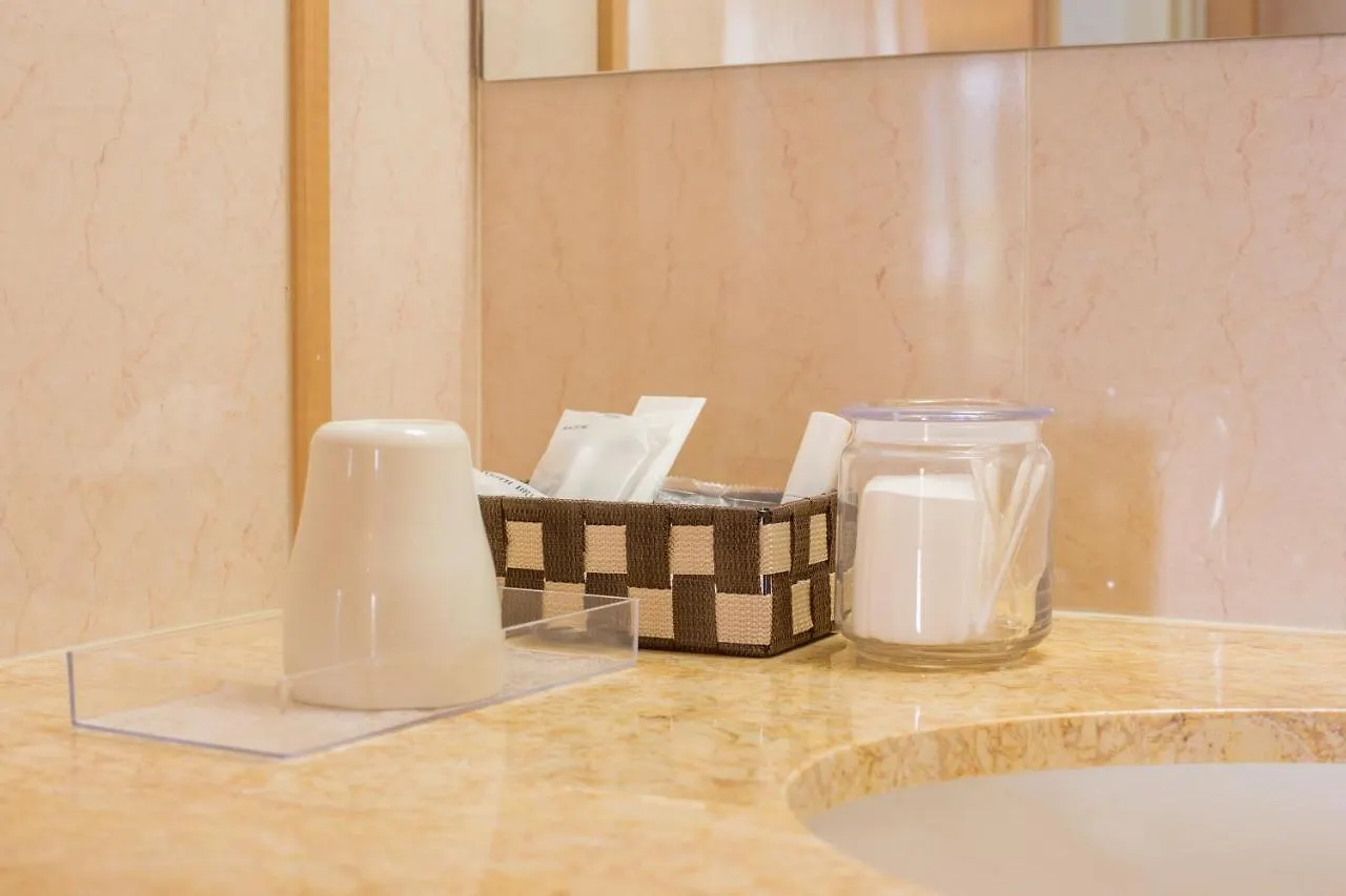 Japaning Hotel Liv Ranrokaku Kyōto 3*,